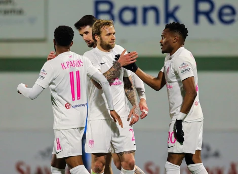 Mikels üçün yubiley - Bunu bacaran 44-CÜ futbolçu OLDU 