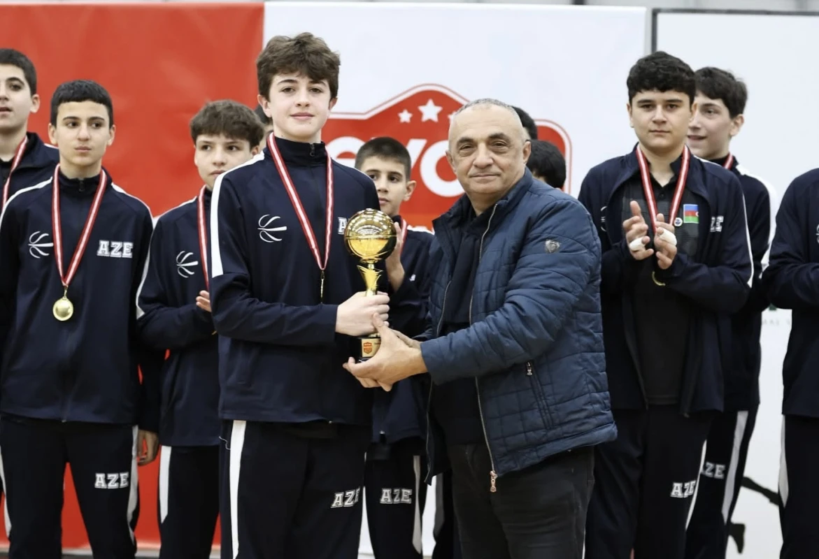 Millimiz beynəlxalq turnirdə üçüncü oldu