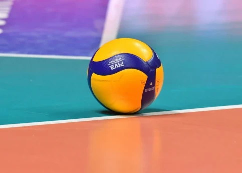 14 yaşadək oğlan voleybolçular üçün təlim-məşq toplanışı başlayıb