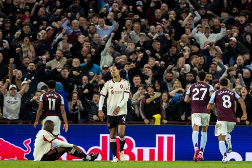 "Aston Villa" "Liverpul"u "topa tutdu" - 4-ə yüksəldi 
