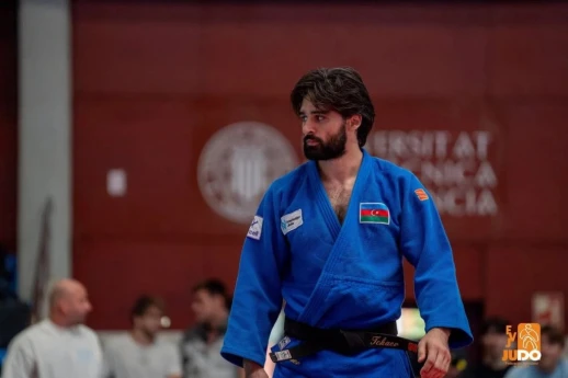Zelim Tçkayev dünya çempionatına qələbə ilə başlayıb - YENİLƏNİR 