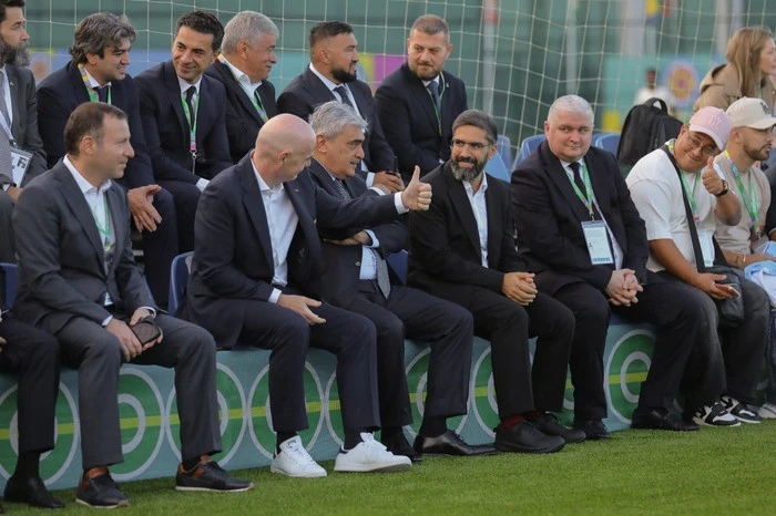 İnfantino və AFFA rəhbərliyi Hövsan Yarış Kompleksində