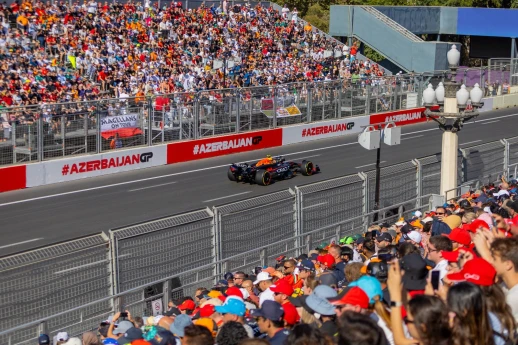 Yubiley Formula 1 Azərbaycan Qran-Prisi üçünyeni tribuna quraşdırılıb