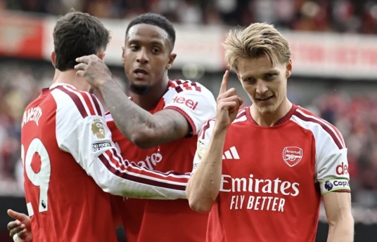 “Yunayted”dən xal itkisi, London derbisində sevinən tərəf “Arsenal” oldu