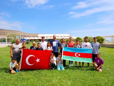 Türkiyə yelkənçiləri Bakıya gəlib