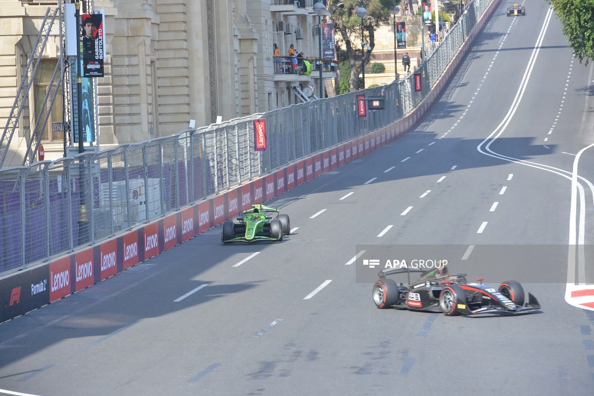 “Formula 1”: Sərbəst yürüşə start verildi