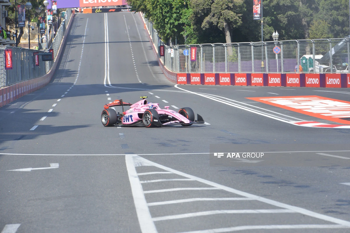 “Formula 1”: Sərbəst yürüşə start verildi